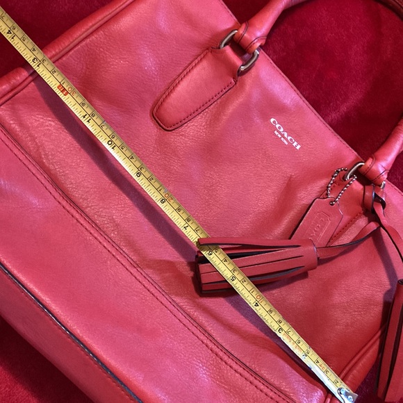 Coach Peach Purse EUC - Picture 9 of 11